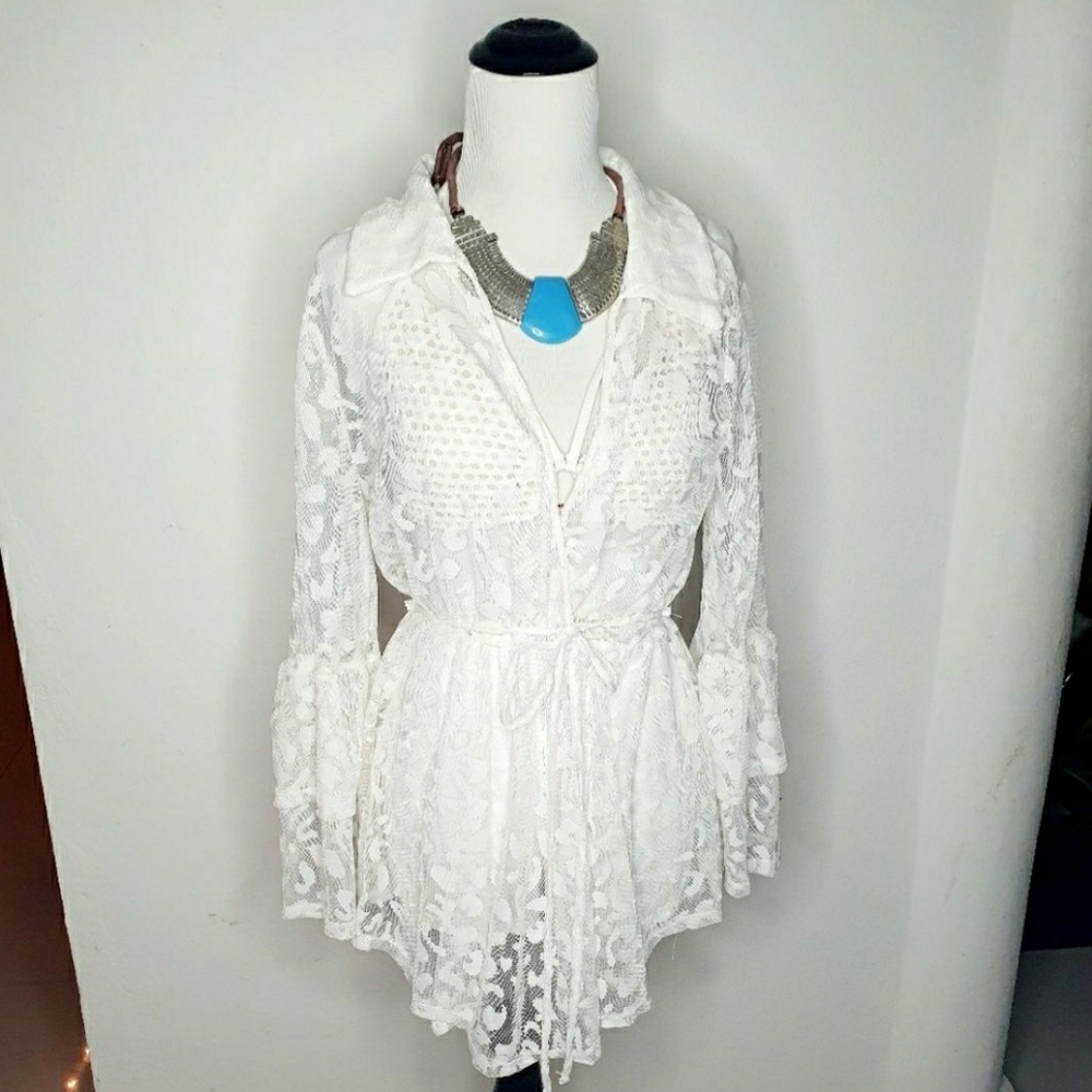 💥Dream Cloud Lace Romper - Picture 3 of 15